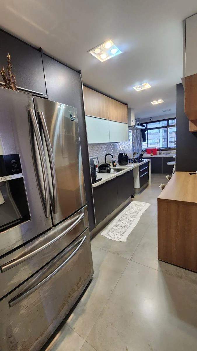 160 m² furnished apartment with 5 bedrooms and 3 parking — photo 10