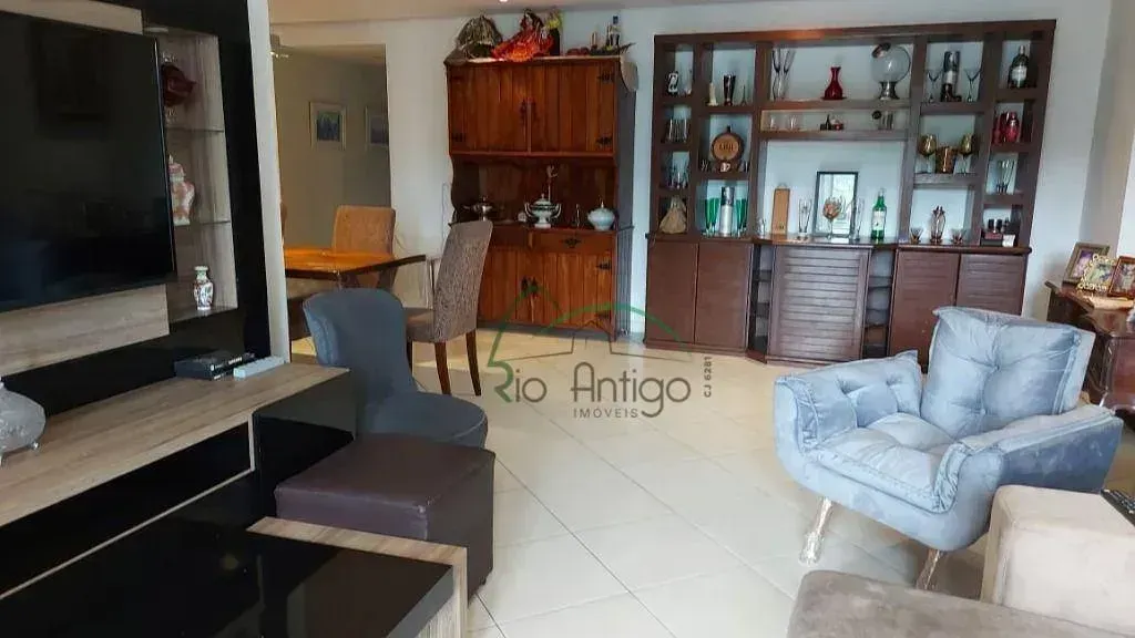 Furnished apartment with 3 bedrooms and 3 bathrooms — photo 11