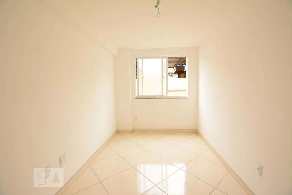 2-bedroom apartment with balcony sink and utility area — photo 20