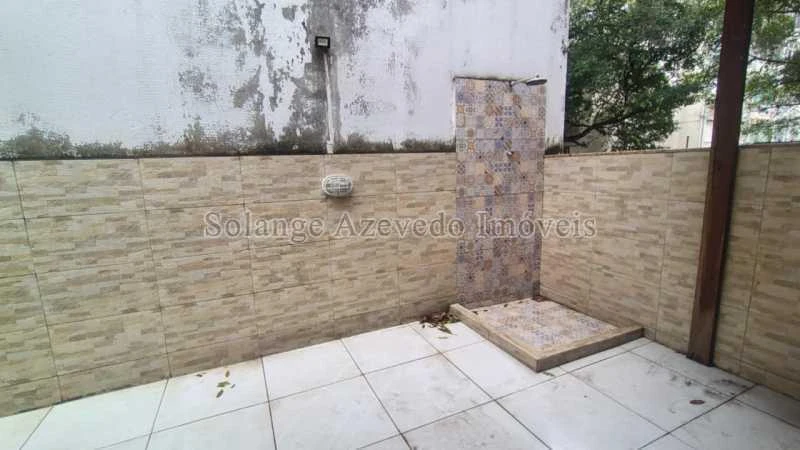 House with 180 m², 3 bedrooms and a terrace — photo 15