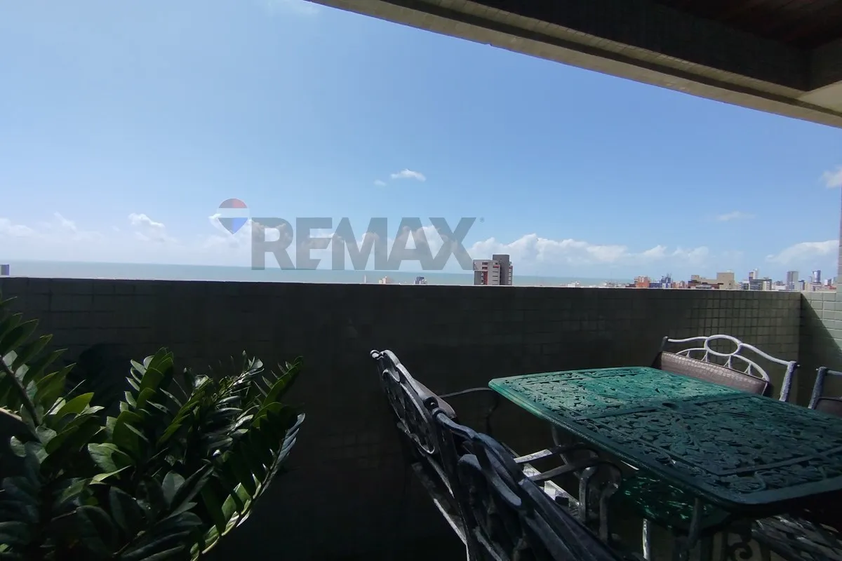 Apartamento mobiliado de 178 m² com 3 quartos e 2 vagas
