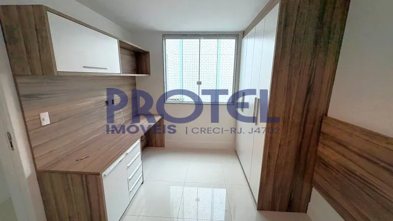 Unfurnished penthouse with 4 bedrooms and 5 bathrooms — photo 16