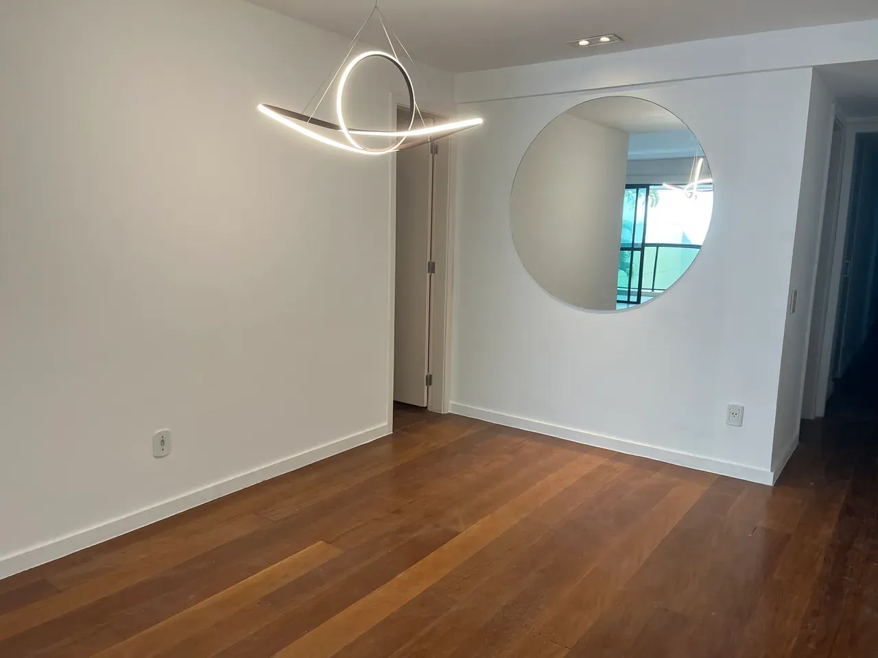 4-bedroom apartment with a bathtub in Rio de Janeiro — photo 7