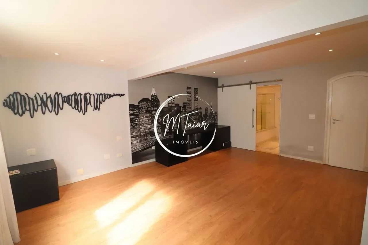 323 m² apartment with 4 bedrooms and 5 bathrooms — photo 3