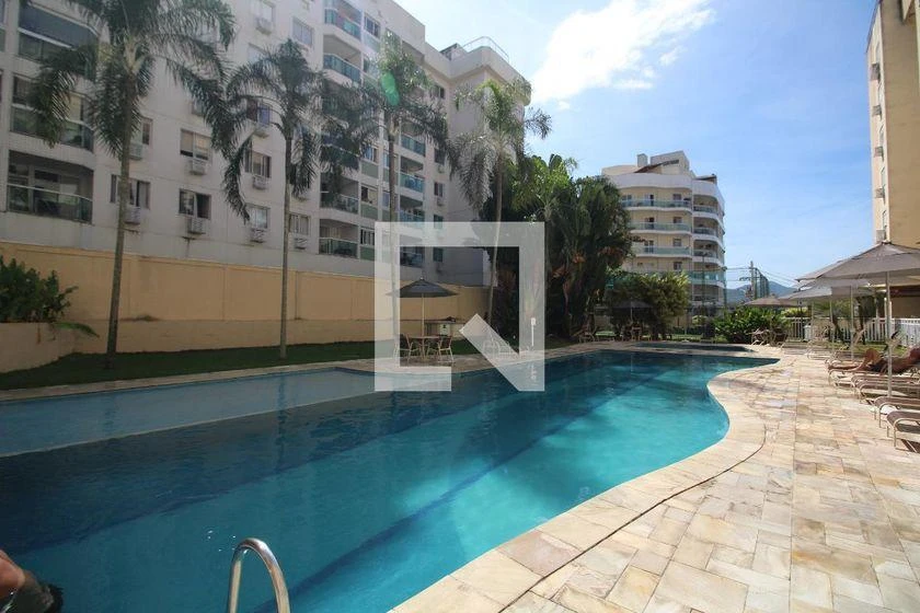 Balcony with a grill in a 3-bedroom apartment, 74 m² — photo 46