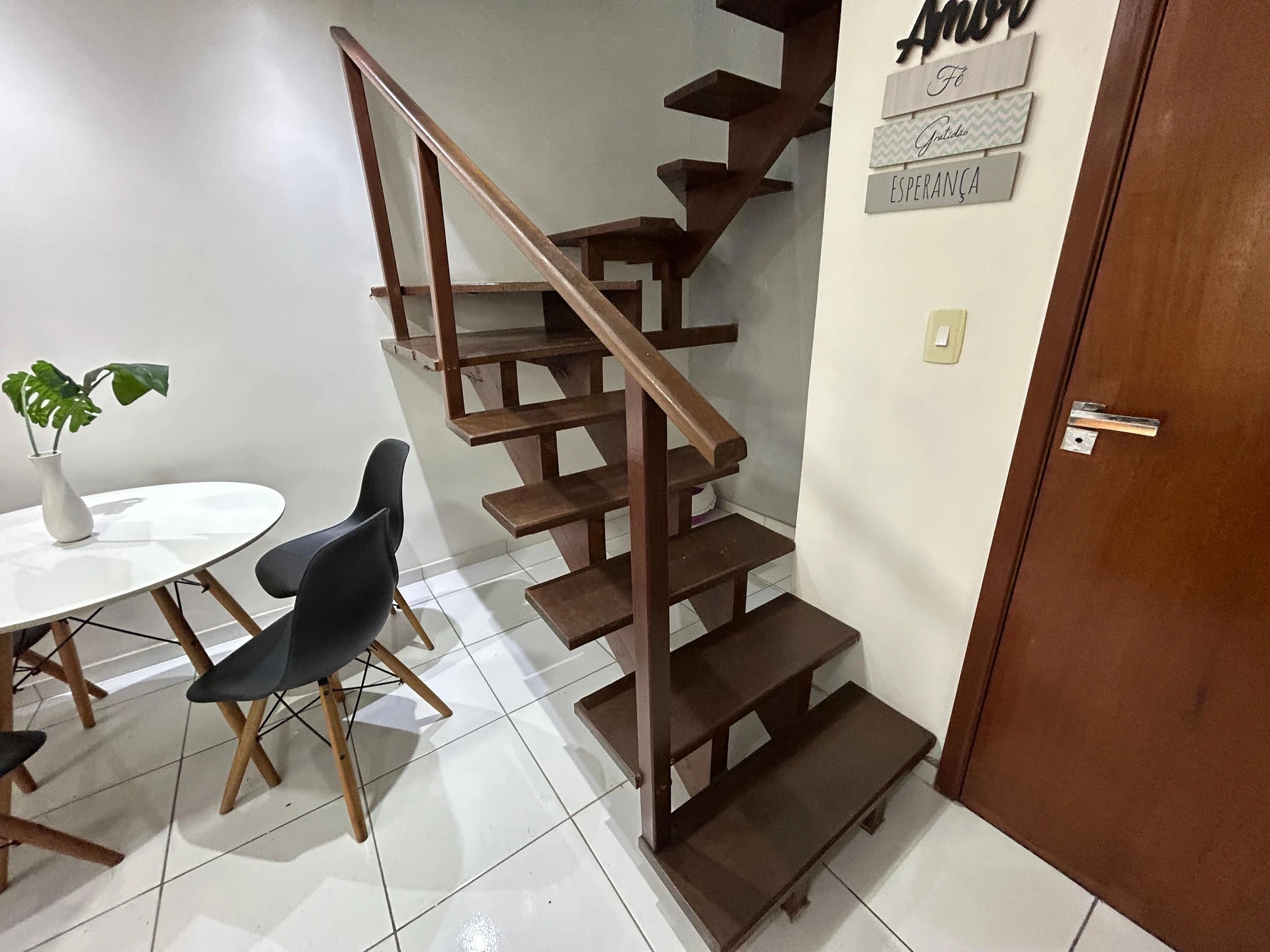 Furnished house with 3 bedrooms and a gas stove kitchen — photo 39