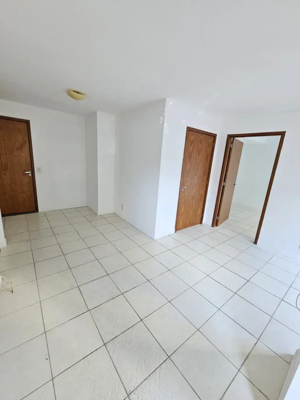1-bedroom apartment with a balcony and a glass shower — photo 6