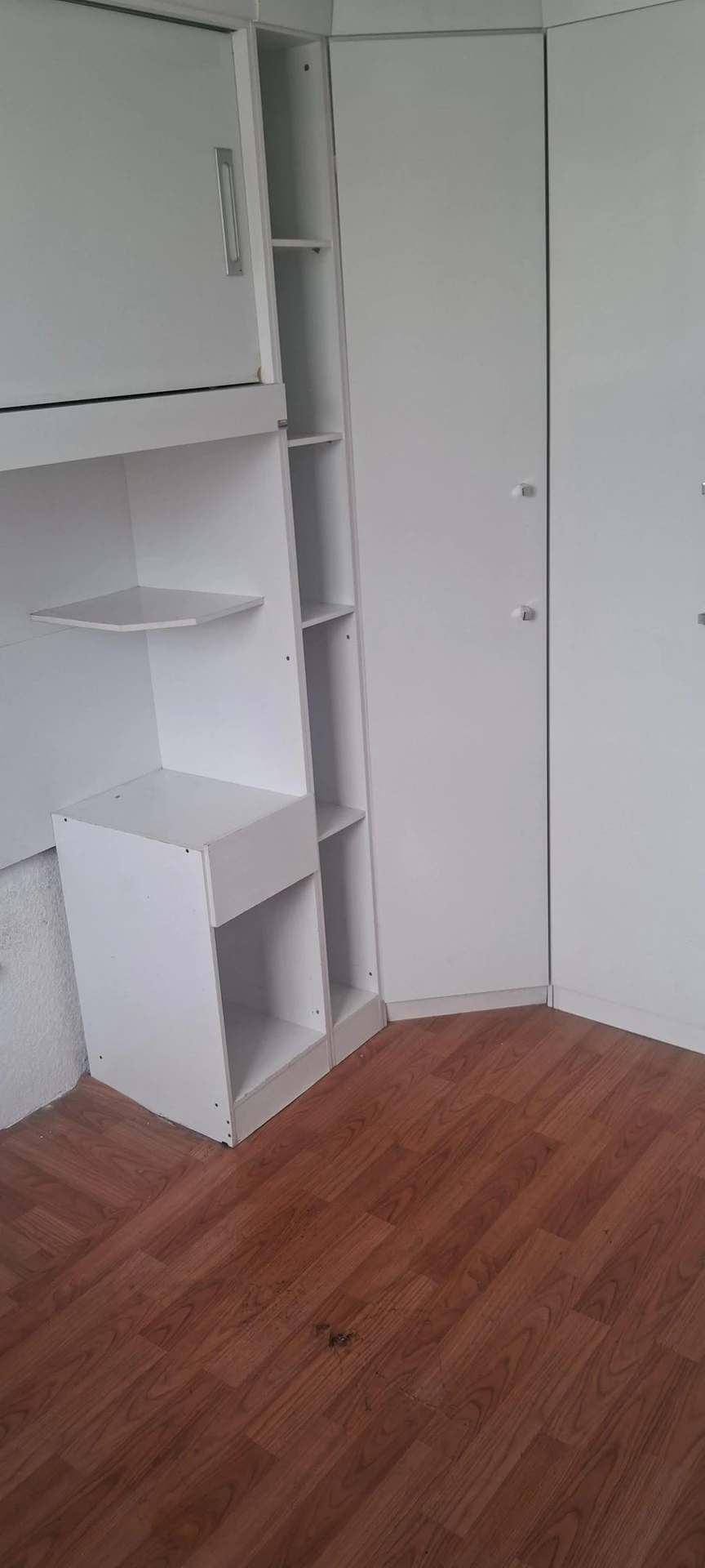 Квартира с 1 спальней и душевой с электрической лейкой — photo 5