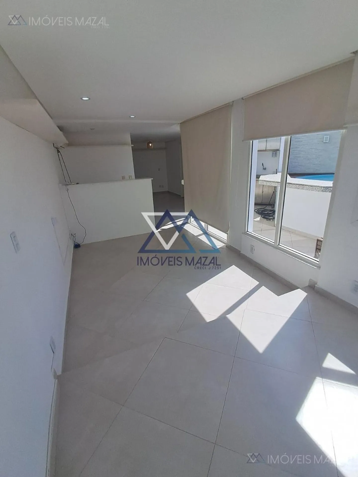 Rental apartment with 3 bedrooms and 4 bathrooms — photo 28