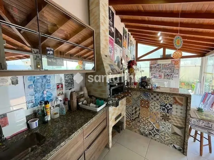 Furnished house with 4 bedrooms and a private balcony — photo 29