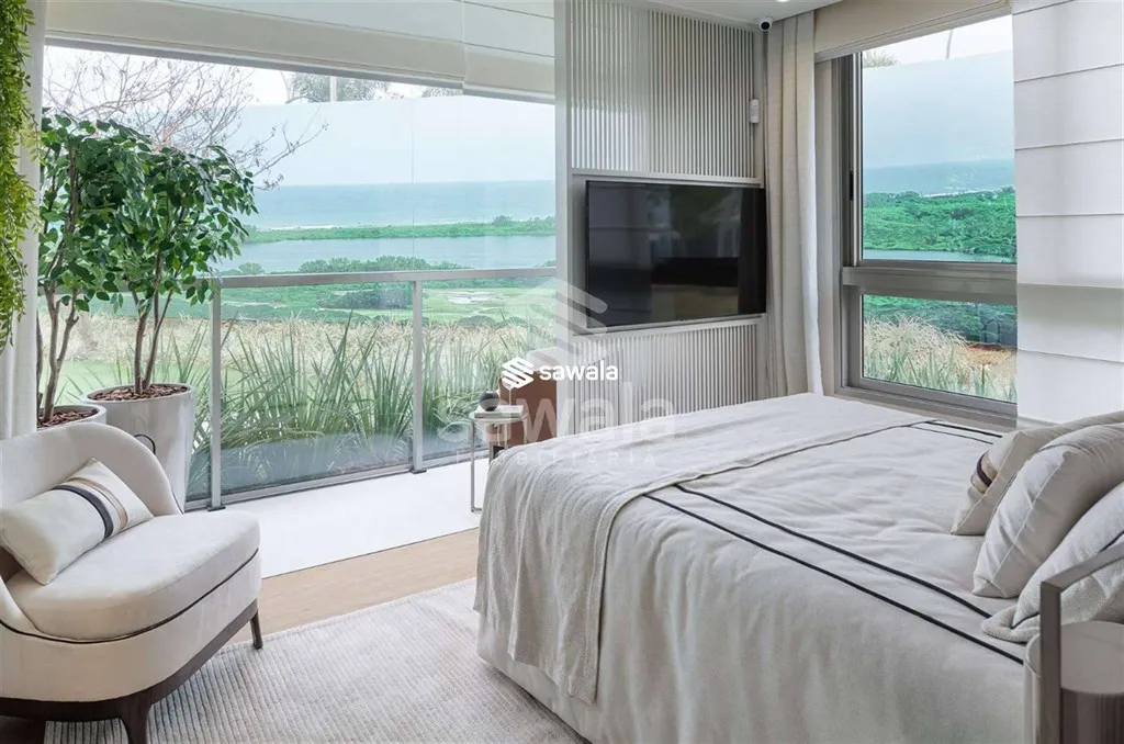 Furnished 4-bedroom apartment with 5 baths, 216 m² — photo 9