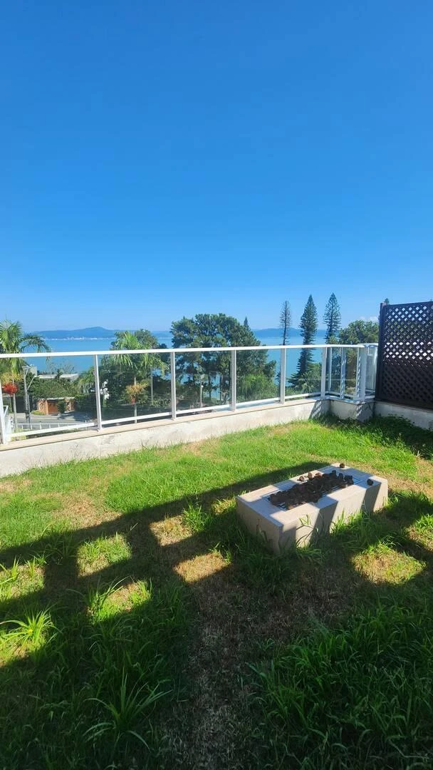 House, 235 m², with a water view — photo 20