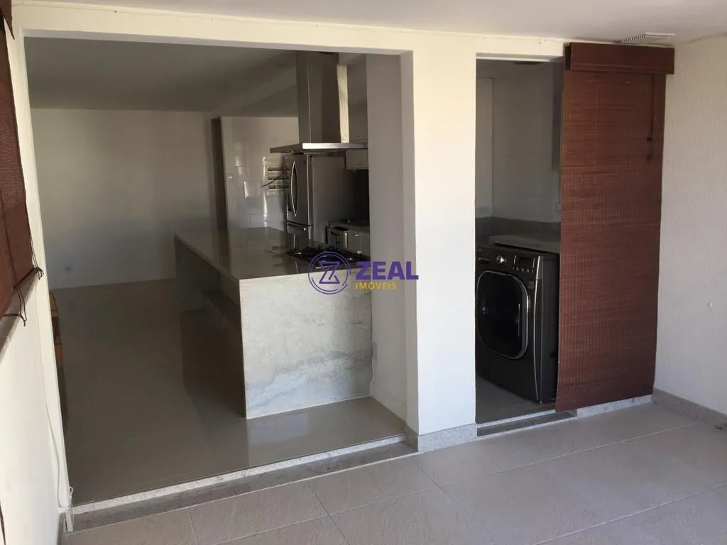 Furnished apartment, 186 m², with a glass-enclosed balcony — photo 6
