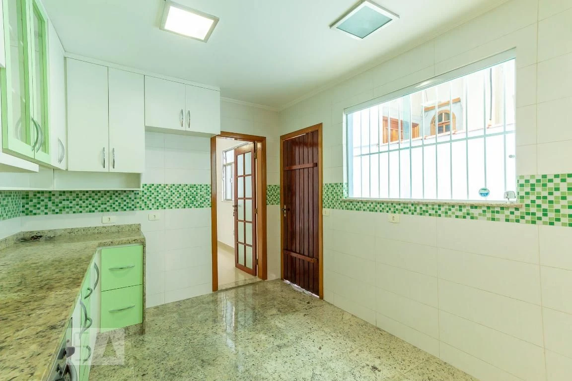 4-bedroom house with a jacuzzi in Rio de Janeiro — photo 14
