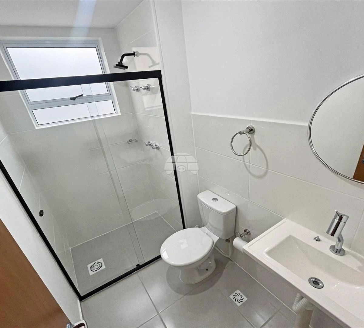 2-bedroom apartment with en-suite and 1 parking spot — photo 20