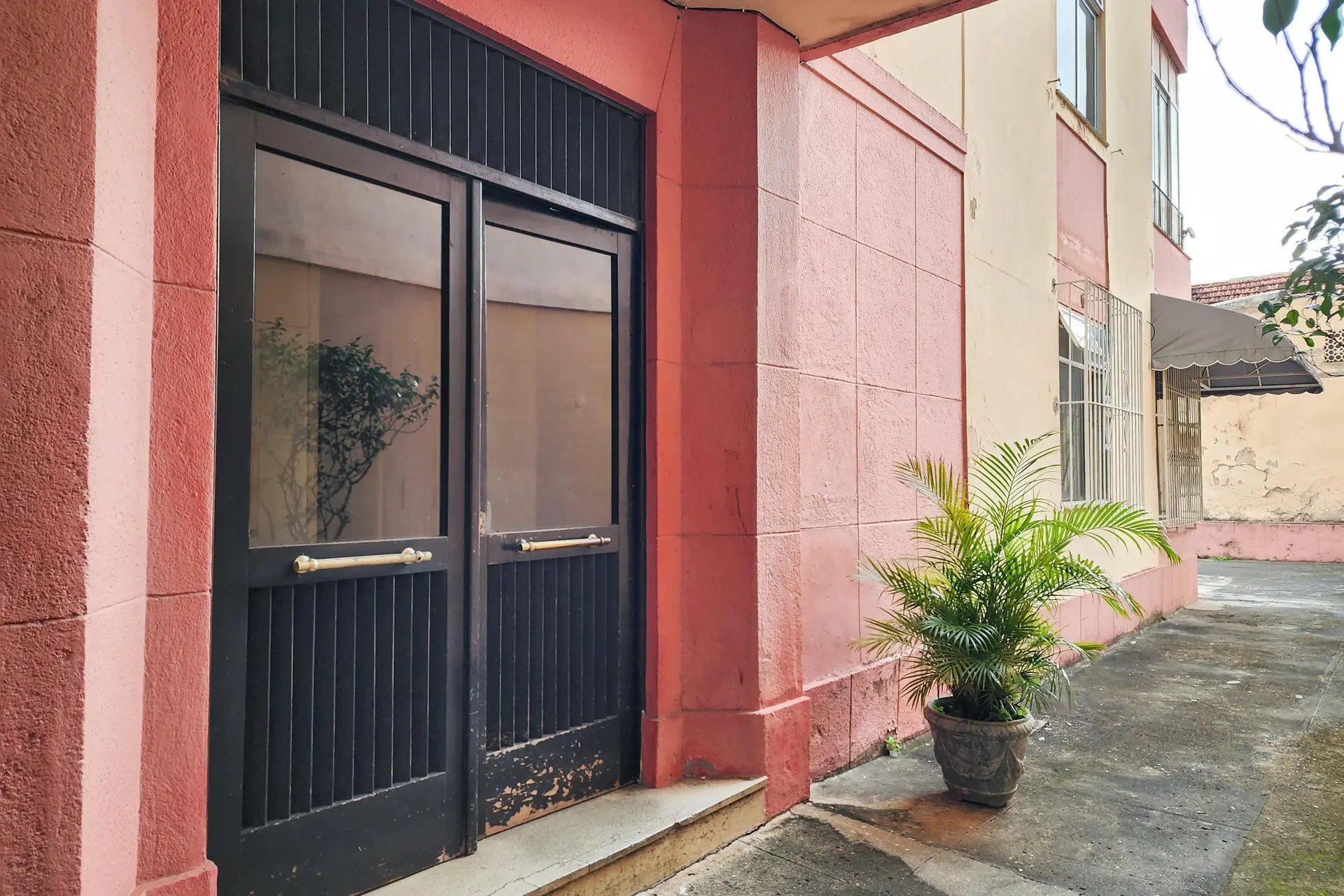 Apartamento de 2 quartos com closet — photo 21