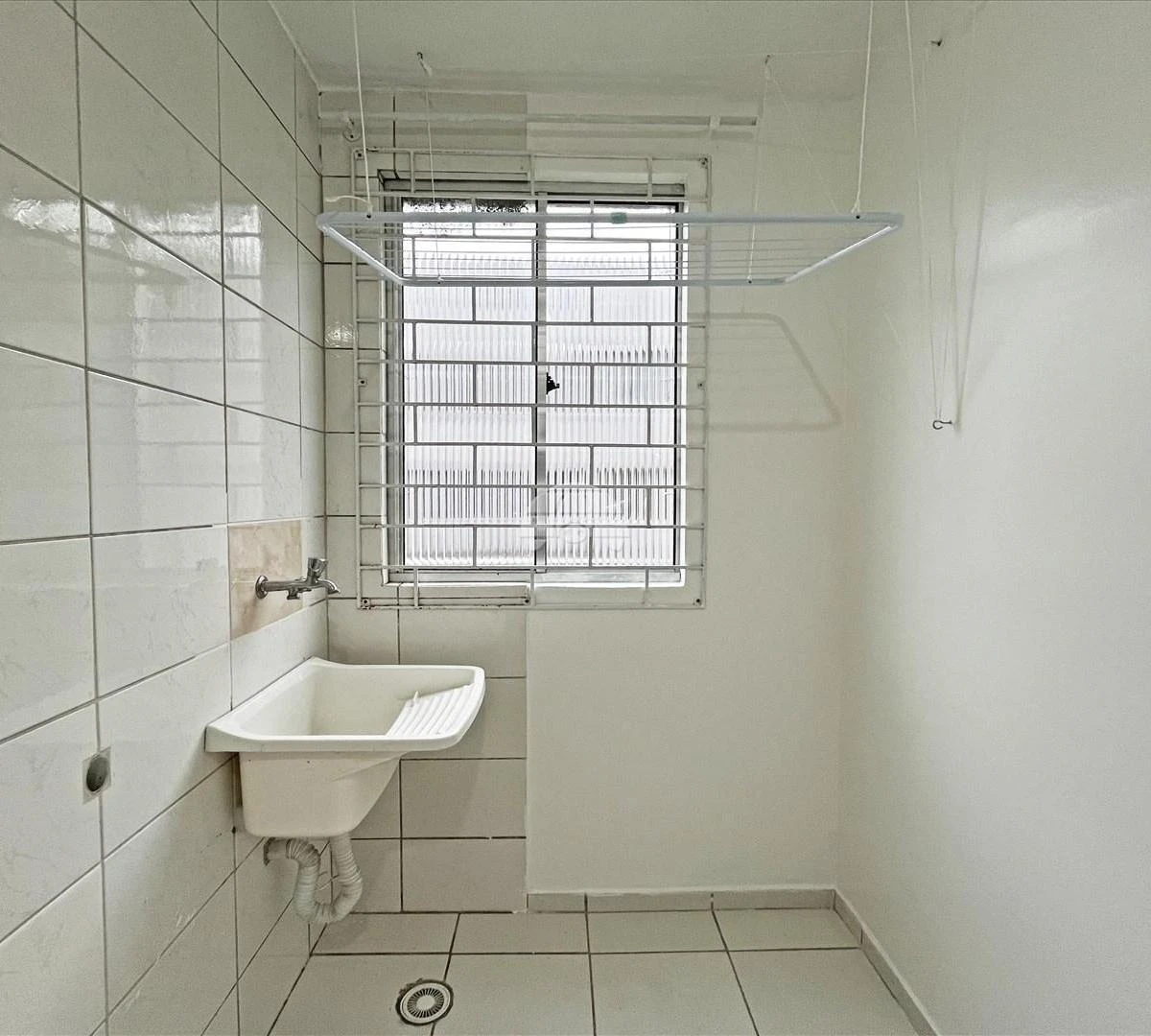 2-bedroom, 42 m² apartment in Curitiba — photo 3