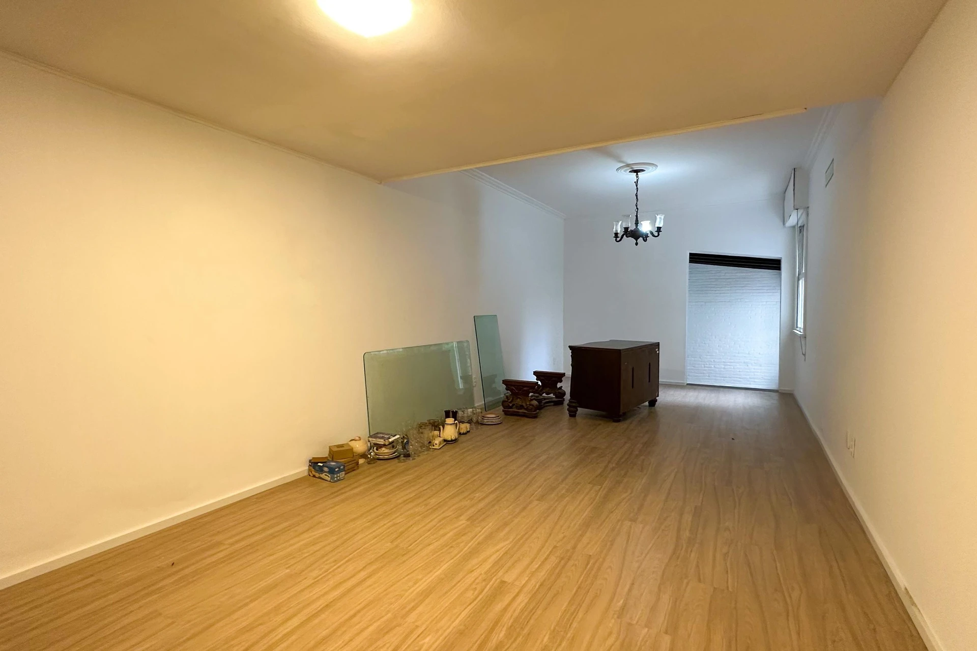 Washing machine in a 4-bedroom apartment, 168 m² — photo 15