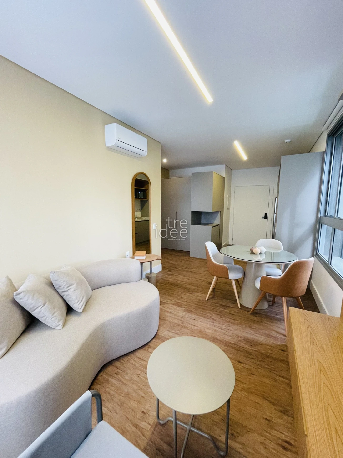 Furnished apartment, 48 m², with a washing machine — photo 9