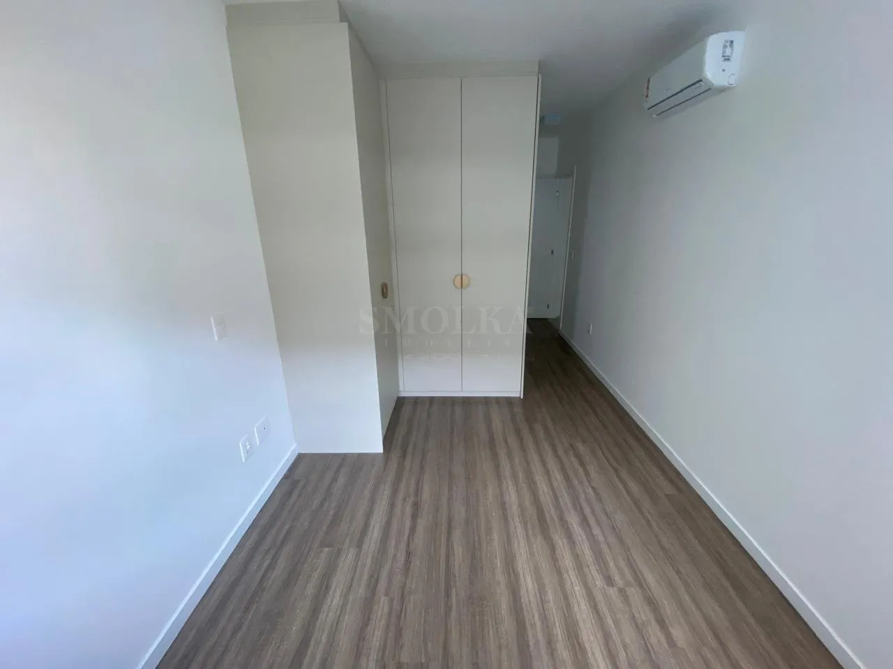 3-bedroom apartment with a grill on the balcony — photo 39