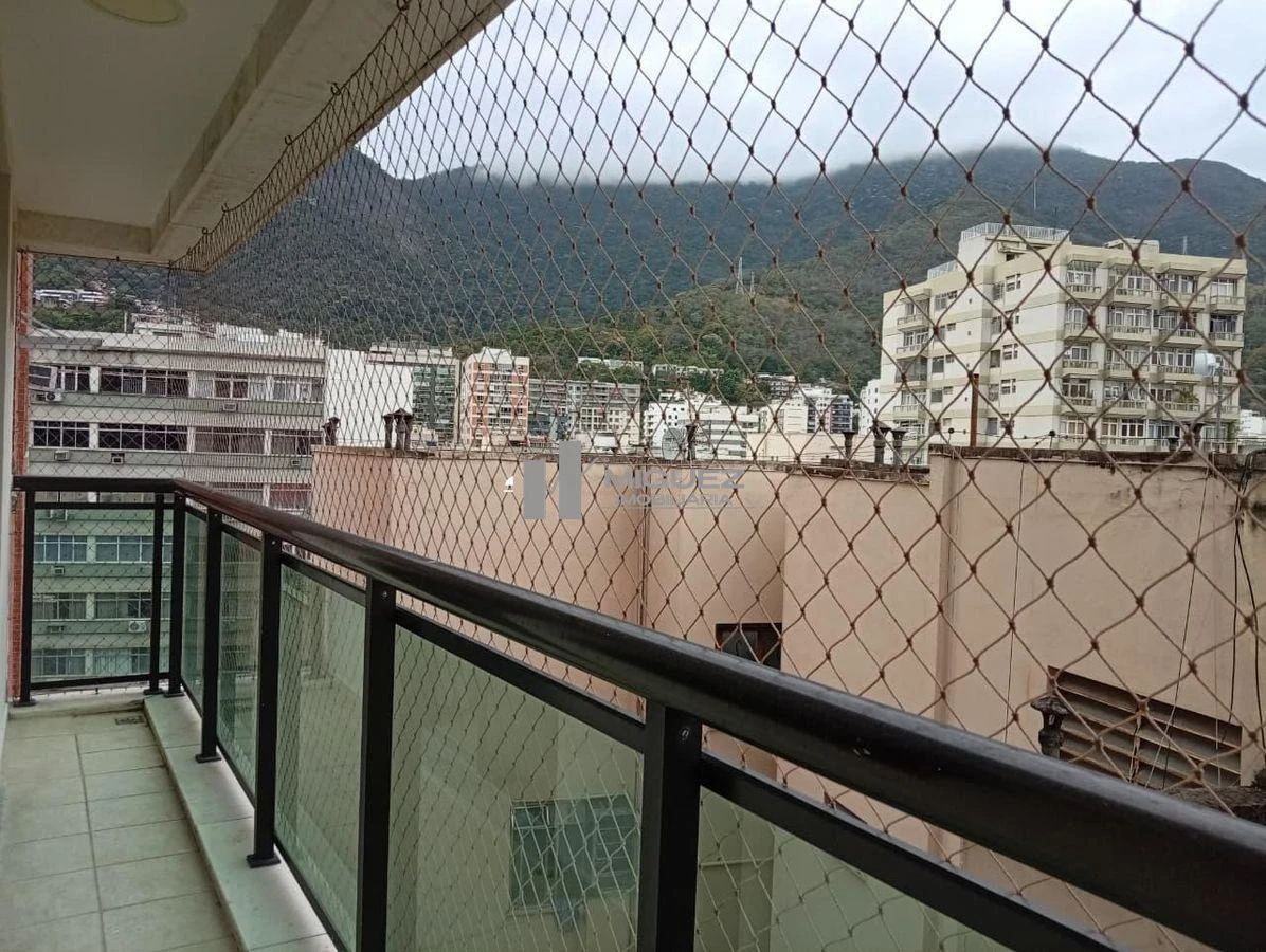 72 m² apartment with 3 bedrooms and 1 parking spot — photo 35