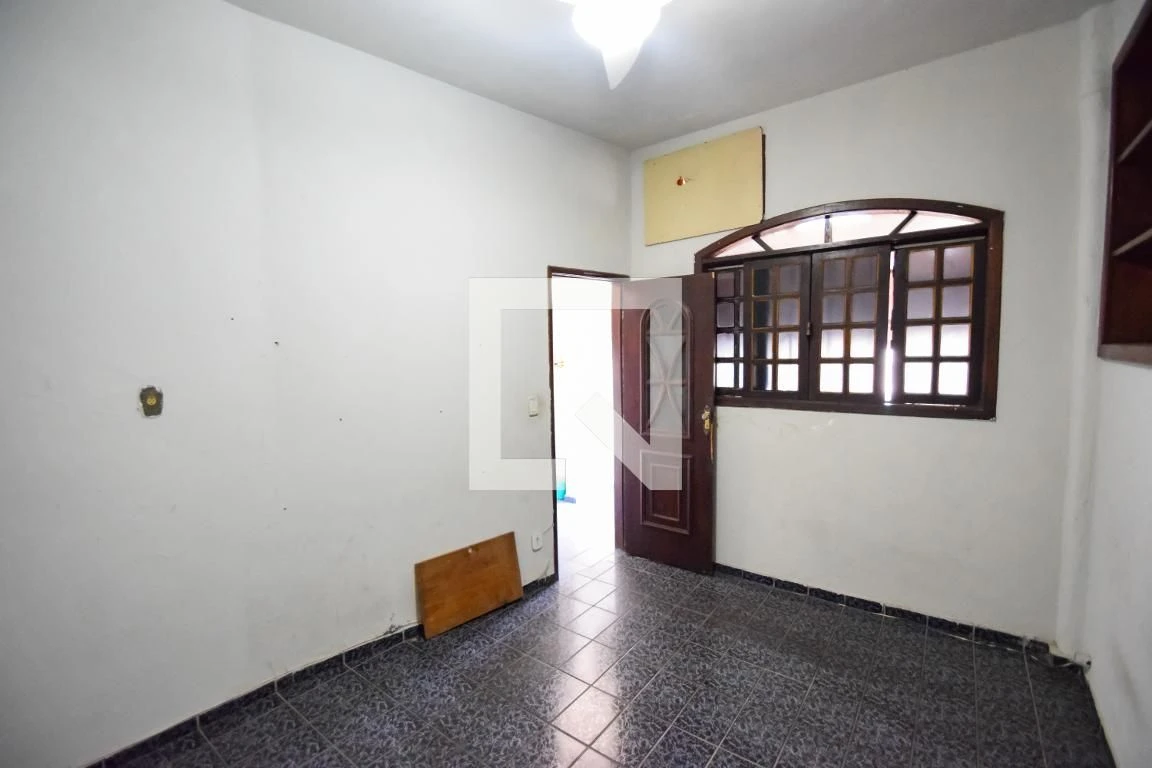 Apartamento mobiliado com 4 quartos e cozinha separada — photo 32