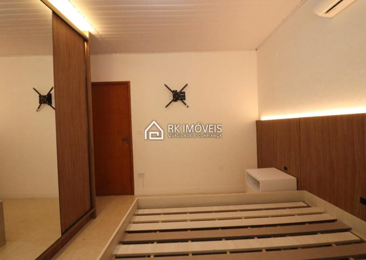 Rental house with 3 bedrooms and 420 m², no parking — photo 11