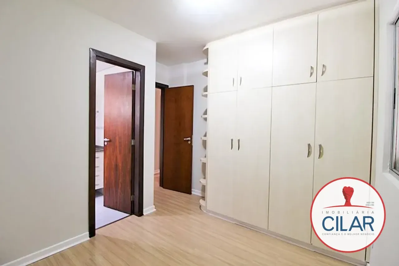 3-bedroom apartment with balcony and built-in grill — photo 12