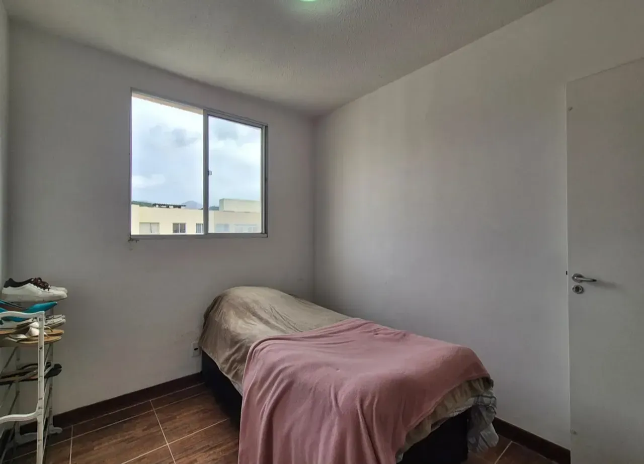 Furnished 3-bedroom apartment with mountain views — photo 8