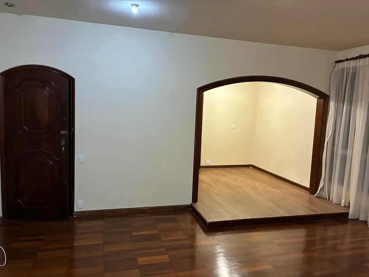 Apartment, 100 m², with wood or laminate floors — photo 16