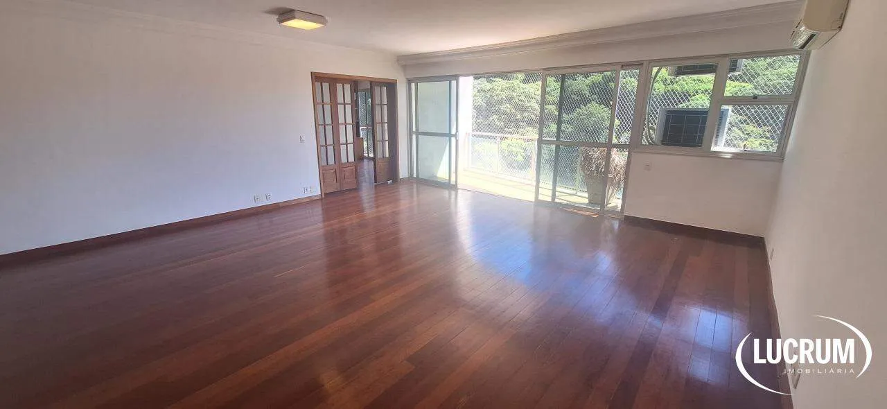 Apartamento de 3 quartos com closet, Cosme Velho