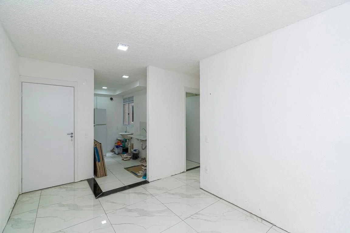 2-bedroom apartment in a building with a gym — photo 21