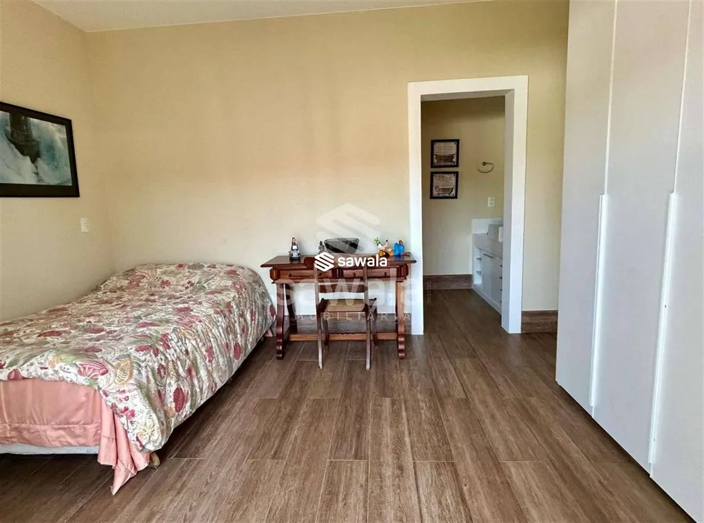 Furnished house with 600 m², 3 bedrooms and 5 baths — photo 43