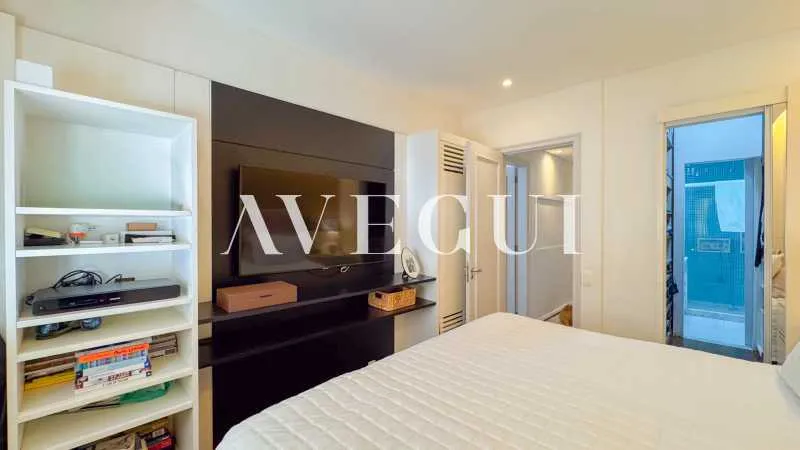 Apartamento mobiliado com 4 quartos e 5 banheiros — photo 12