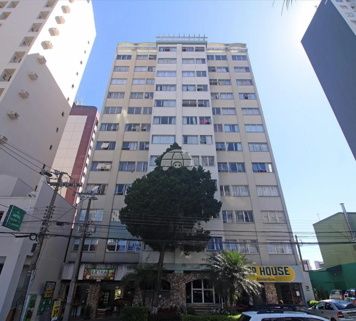 One-bedroom apartment with a washing machine in Curitiba — photo 10