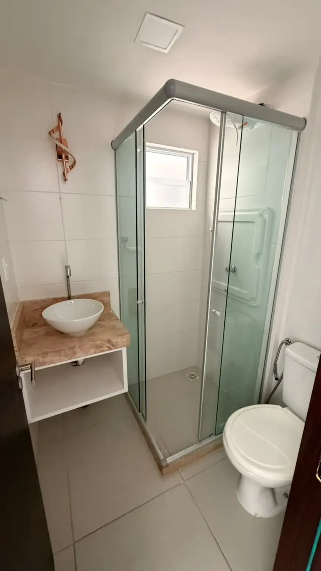 Apartment on the 5th floor with a water view — photo 19