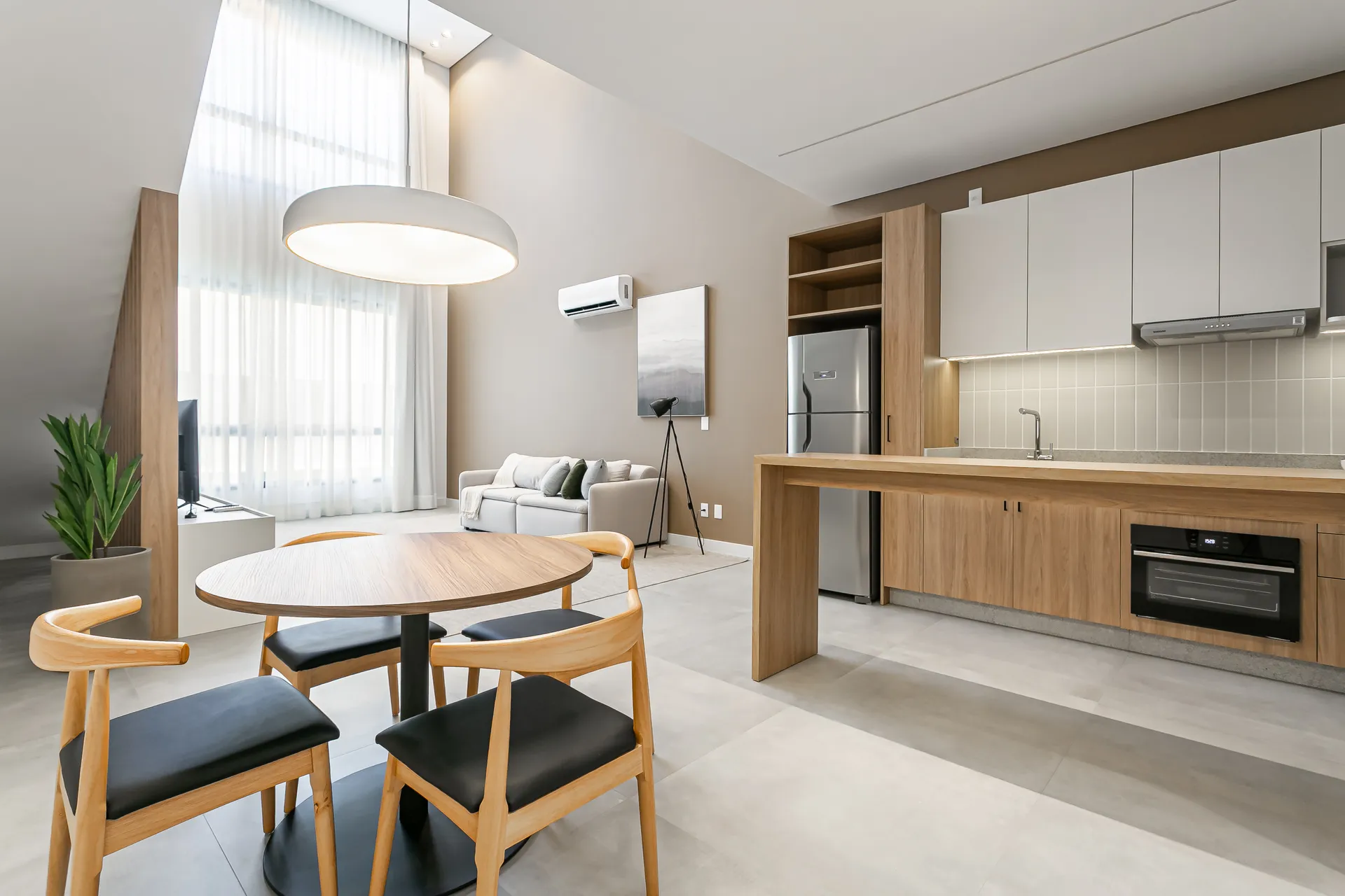 Loft amueblado de 81 m² con 1 dormitorio y 2 baños