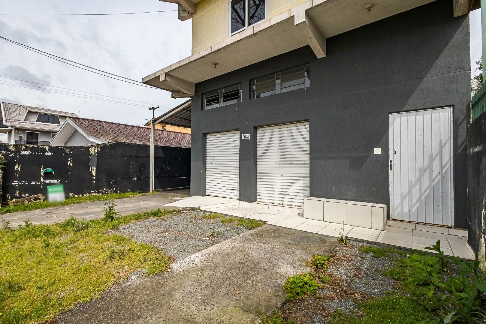 Casa com 2 dormitórios e 300 m² — photo 41