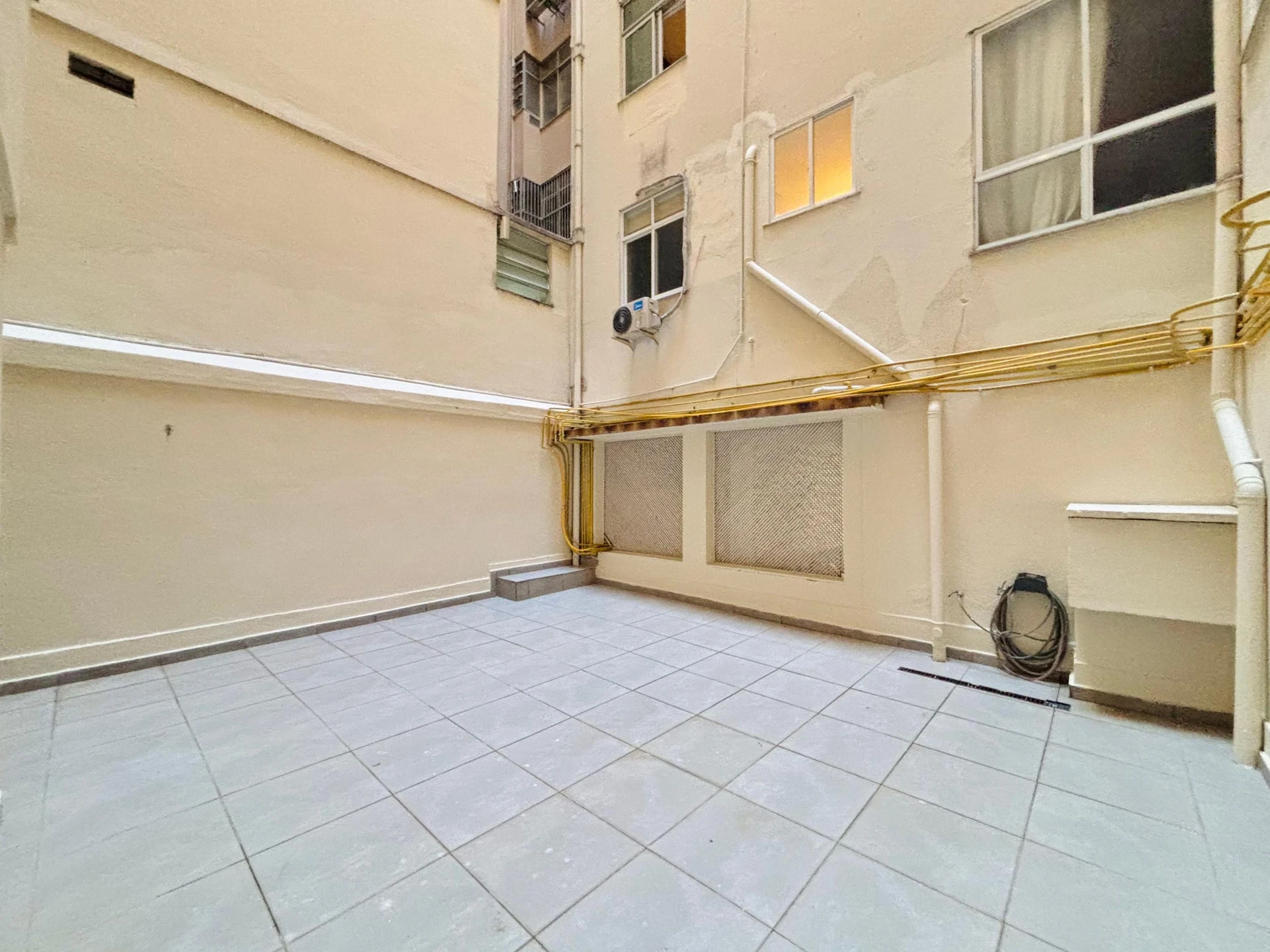Apartamento mobiliado com 3 quartos e 2 banheiros — photo 25