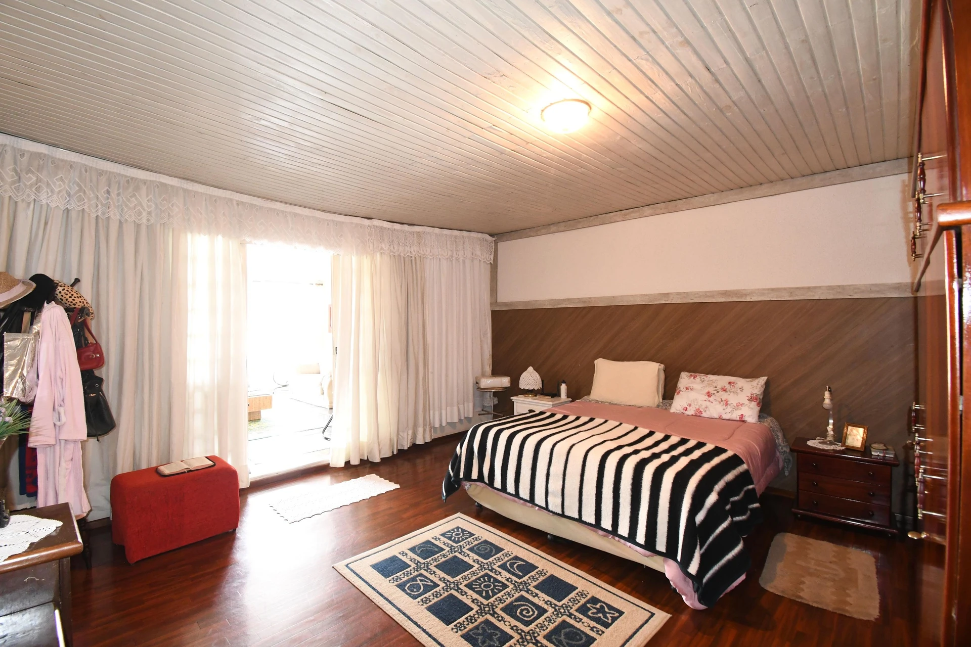 Casa de 55 m² con lavadora y balcón cerrado con vidrio — photo 6
