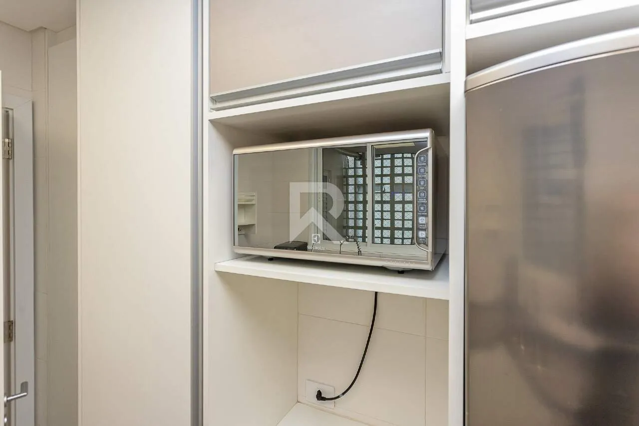 3-bedroom apartment with 140 m² and 1 parking spot — photo 43