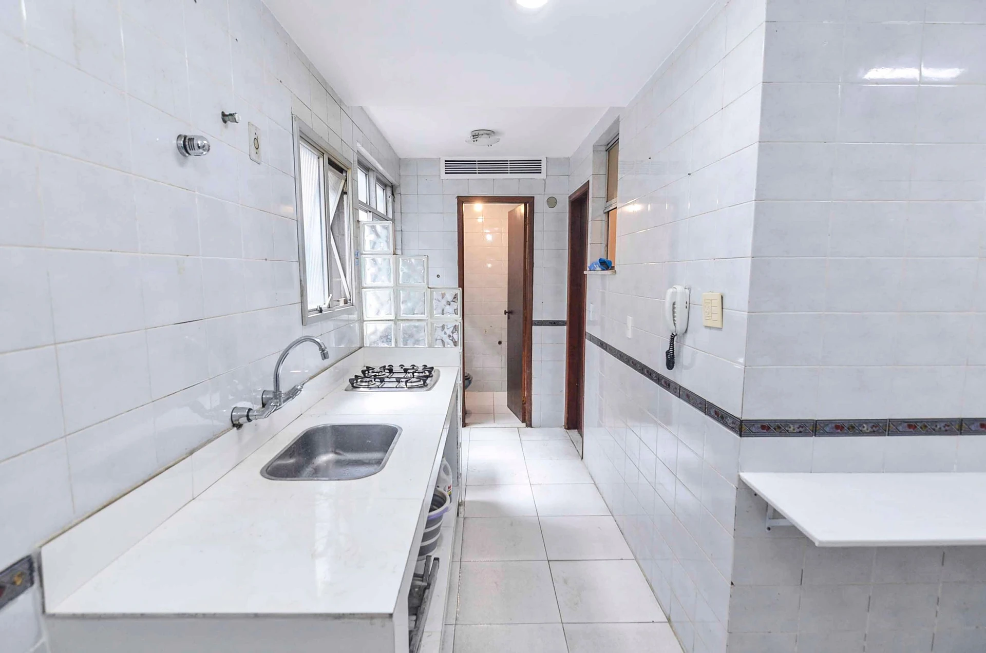 Apartment, 89 m², with a mountain view — photo 2