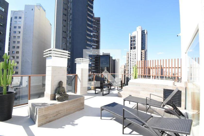 Furnished 1-bedroom apartment with enclosed balcony — photo 8