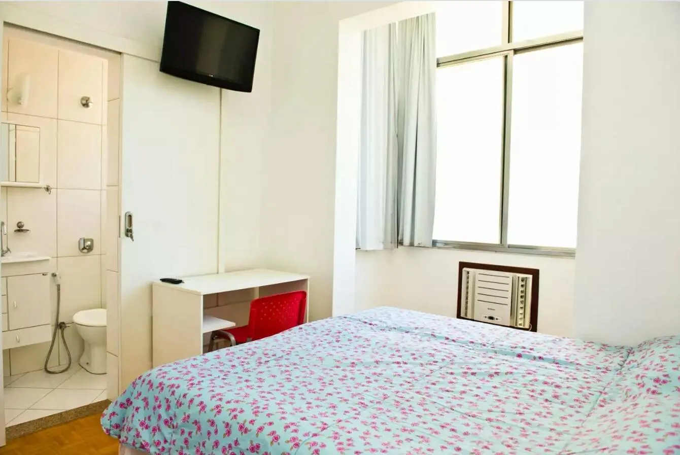 Меблированная квартира 140 м² с 4 спальнями и балконом — photo 9