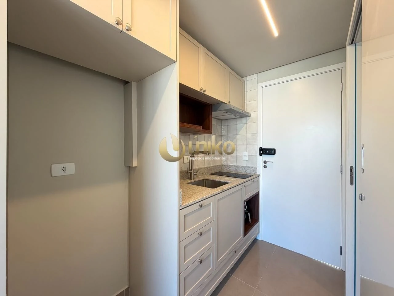 1-bedroom apartment with 21 m² and open-plan kitchen — photo 5