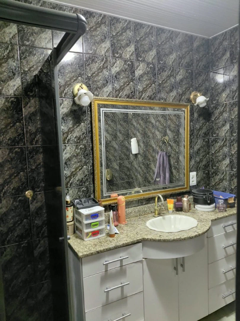 Furnished house with 3 bedrooms, 360 m² and 2 parking spots — photo 18