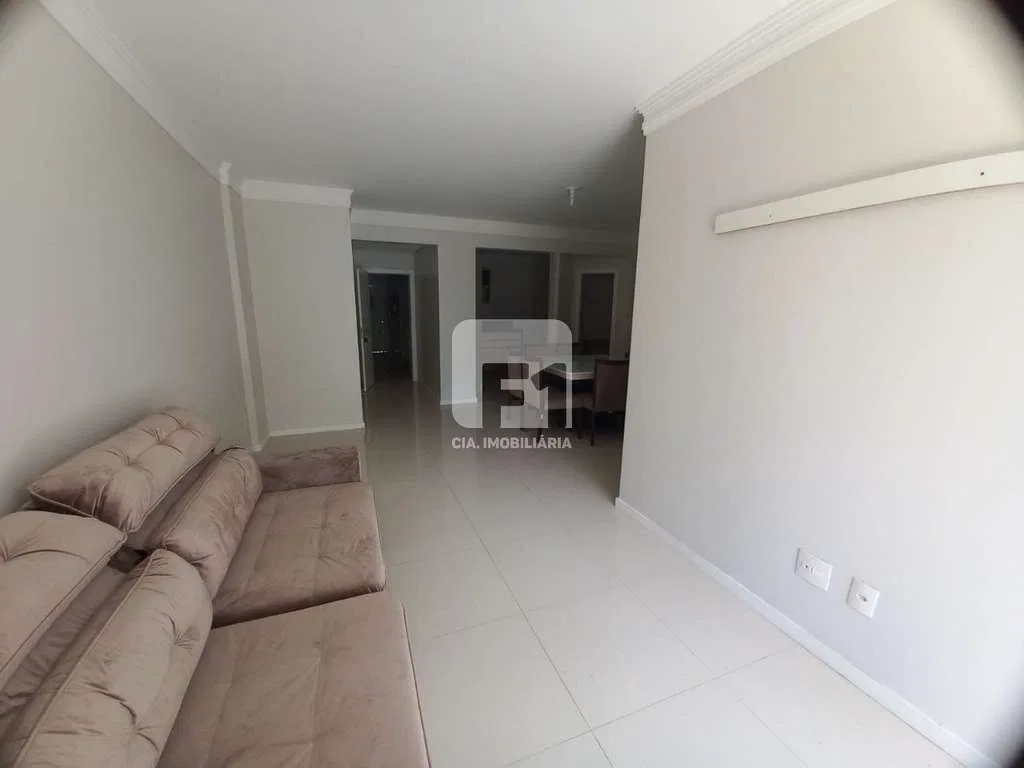 4-bedroom apartment with a mountain view in Florianópolis — photo 7