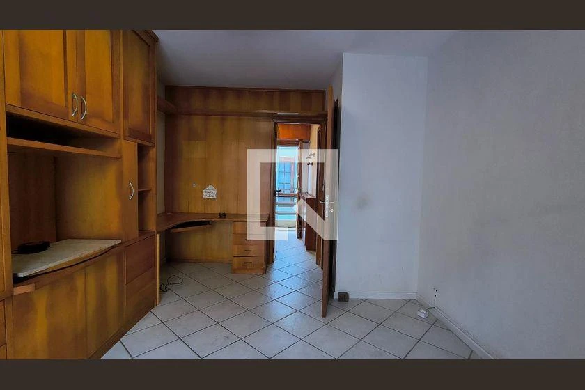Sobrado em condomínio com 3 suítes e varanda de vidro — photo 32