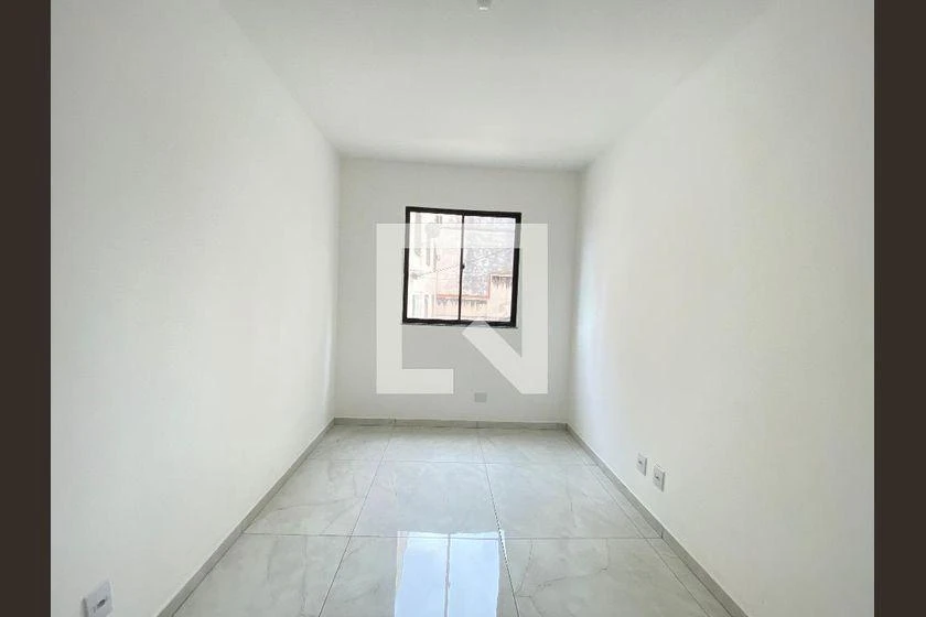 Unfurnished 2-bedroom apartment, 500 m² and 4 parking spaces — photo 6