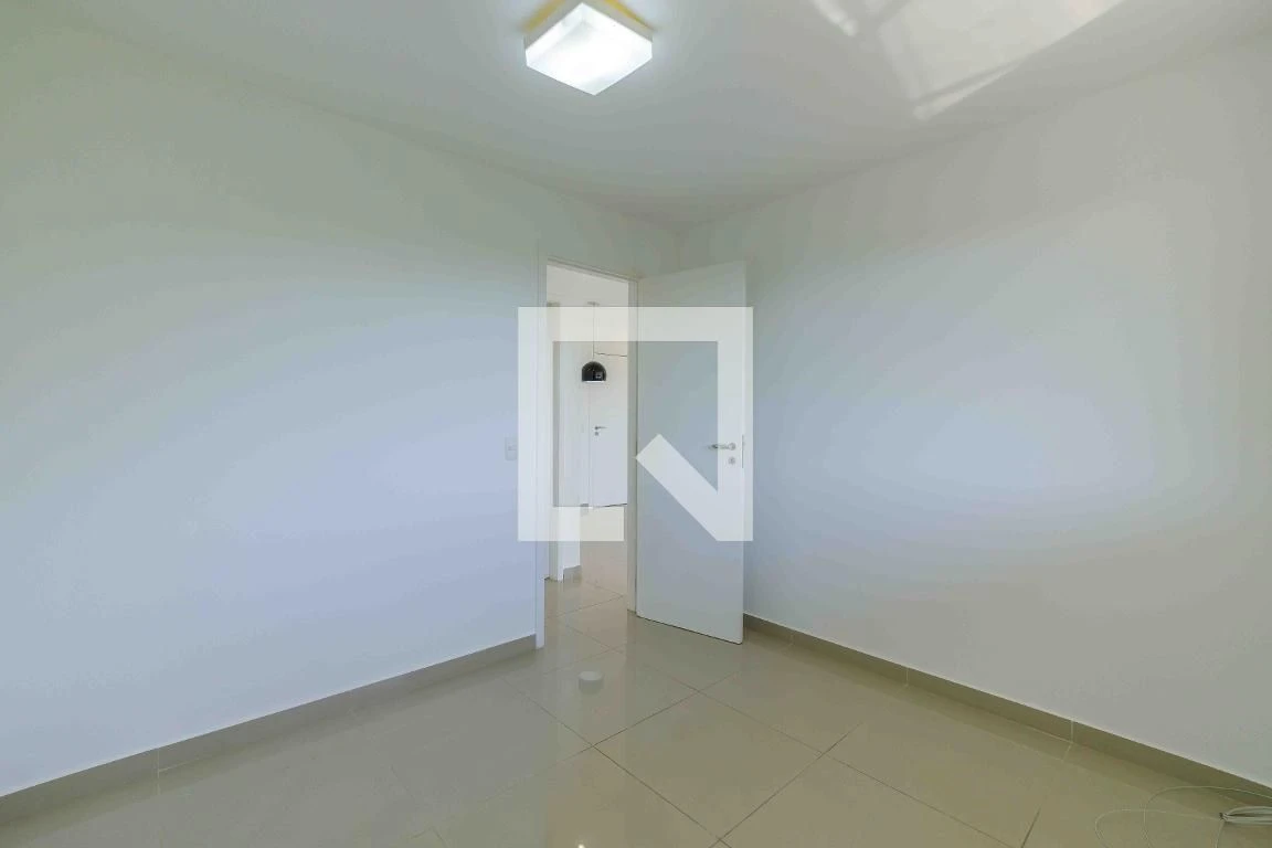 Apartamento para aluguel com 2 quartos e 2 banheiros — photo 35